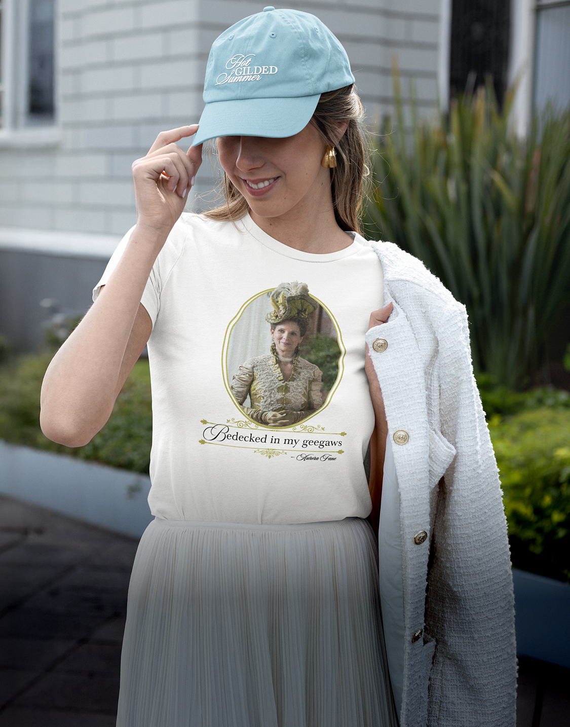 For the Matriarch Who Runs the Show Mobile snow_slide_46Di7K